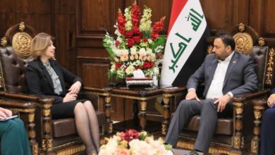 EE7497F9 B669 41C6 A91B 49D01D2207E2