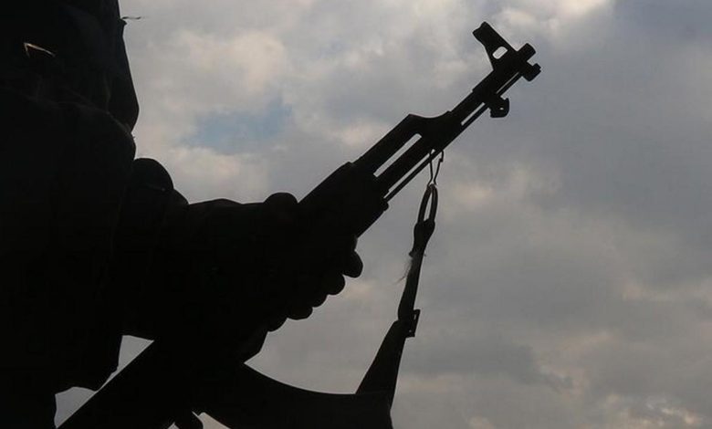 EE85F5A1 F729 4939 B9D7 937043C36B29