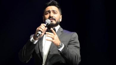 135 094955 tamer hosny celebrates success 700x400