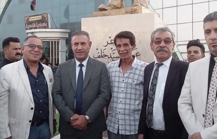 ذي قار تُــزيح الســتار عن نصب للشاعر الراحل عريان السيد خلف 3 1710095F 266F 46F9 AE3E AEDDE99535F9