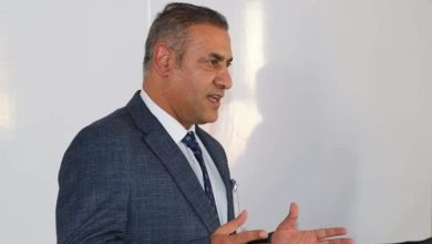 26E03AF8 7011 40AA A452 BCED7A0554BE