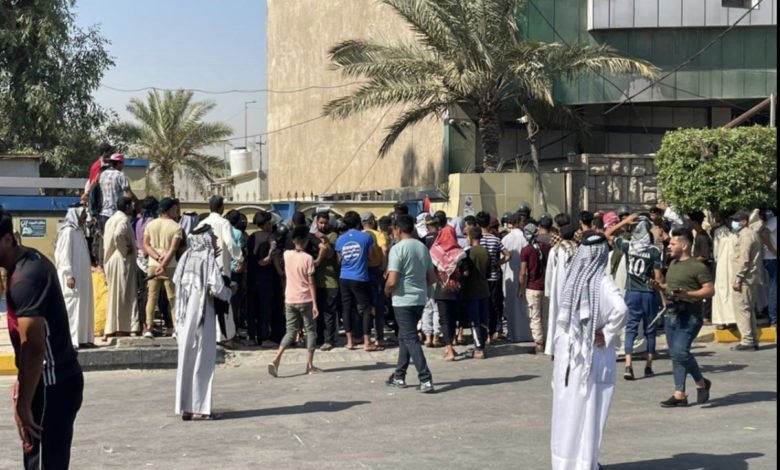 2C1F4103 6C12 4B5D 9B20 2BC3BFF8E702