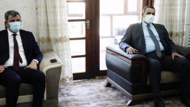 وزير النفط ومحافظ كركوك يبحثان جهود تطوير الحقول النفطية في كركوك 2 46B39792 C797 4296 B88F 937877A49DD0