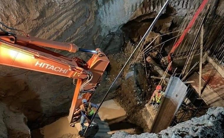 58226372 8094 49FF 808A 6D6EF797FAD8