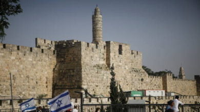 60f26e6d4c59b77bd40b78e5 1