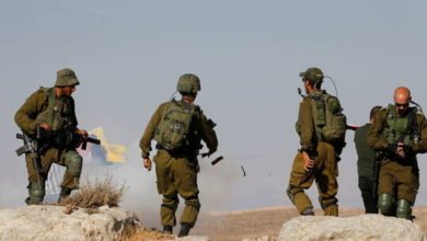 القوات الإسرائيلية تقيم حواجز في الضفة وتمنع حركة المواطنين 6 60f6862a4c59b739417797e5