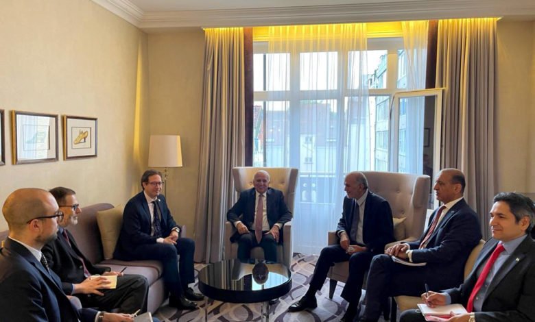 702F7840 14C8 452D AFBA 61CD7C6F5943