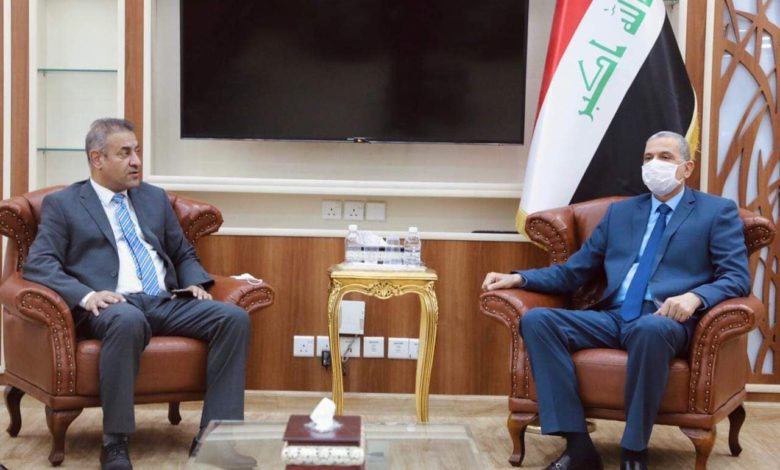 وزير الداخلية يلتقي محافظ ذي قار 1 8ACBB582 AABD 4FAD 9B81 CCABE4787B24