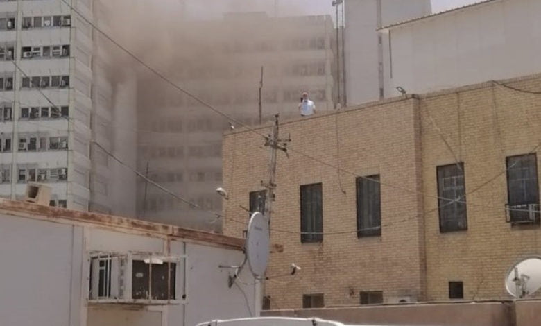 اخلاء وزارة الصحة بعد اندلاع حريق داخل المبنى 1 8D7E5EF5 875B 4B20 A2CD 27A4FCF07F71