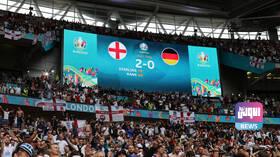 93F90B11 74BF 4666 9097 EFD0E771F4C0