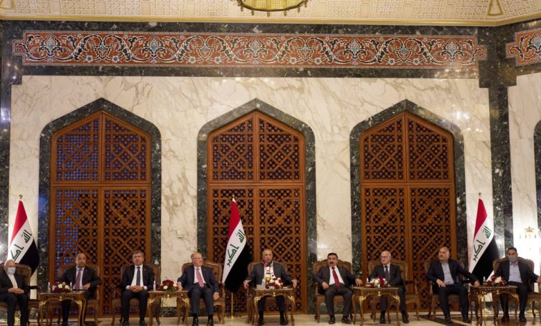 970371B9 E6A7 4F52 A225 0A45B143DEF5