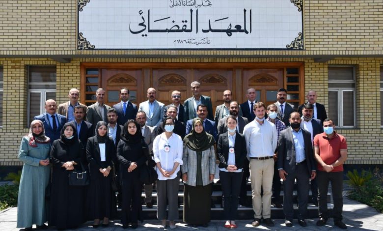 A2F4A8AF 5DB7 4B01 BBC7 F9B549E48308