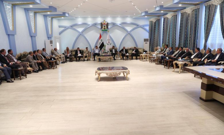 AEB77391 6A52 4BBF 9A4E B63F3D5A1221