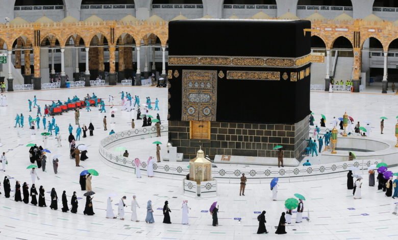 الحرم المكي يستقبل أول فوج من المعتمرين بعد انتهاء مناسك الحج هذا العام 1 DF345864 78F7 448B 9453 3E56AEA26FBB