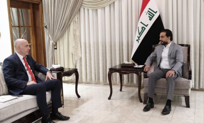 F18B2069 5EED 4E5B B0C5 C2E63BD59E6F