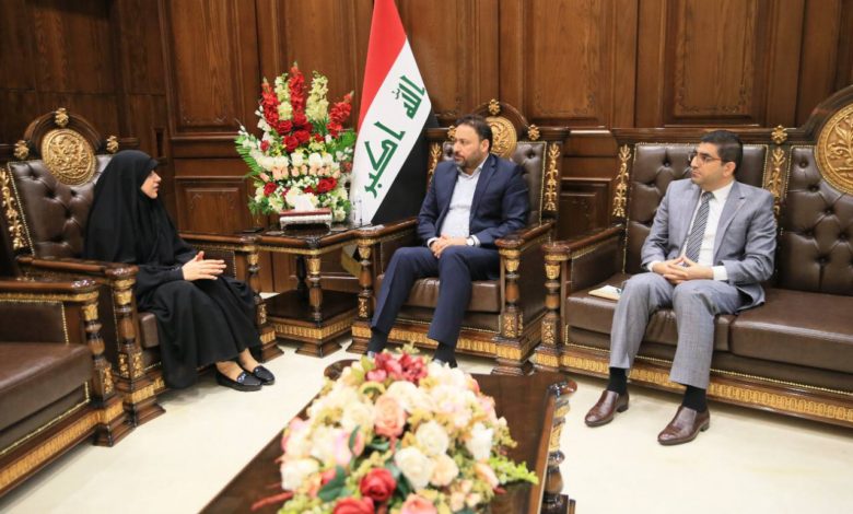 F720062A 6A3E 4F69 8C70 54C3978B5A0E