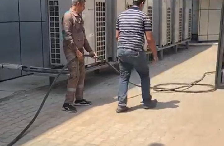 استعدادا للفعاليات المقبلة.. ملاكات شركة المعارض تواصل أعمال الاصلاح والصيانة 1 F7E57B8A 0B3B 44D9 B21F 9E32D7CC4E9F