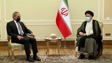 01DAC44B 9BB5 4B0C 80DE 8832F3FFFB97