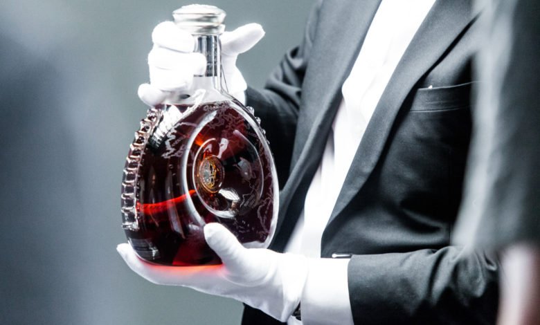 قيمتها 5800 دولار .. الخارجية الاميركية تفتح تحقيقا بفقدان قنينة "ويسكي" 1 110731DD 0CB7 4B10 A6F5 8276972F3D7B