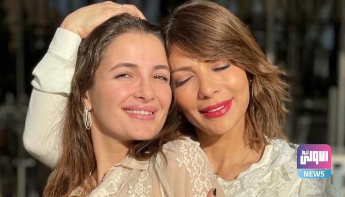 135 122439 asala flirts fans