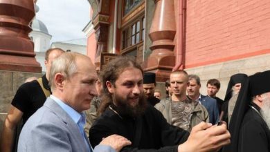 بوتين يزور ديرا أرثوذكسيا قرب الحدود الروسية مع فنلندا 4 610670d44c59b7026200f644