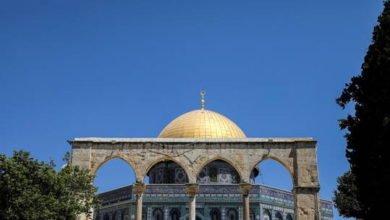 وفد أمريكي برفقة الشرطة والمخابرات الإسرائيلية يتجول في القدس 4 611258524c59b76e1f34233a