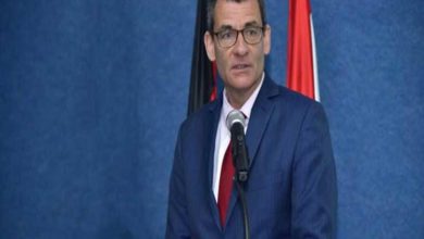 B805F018 8FF5 4D4B AE79 E8747F36A613