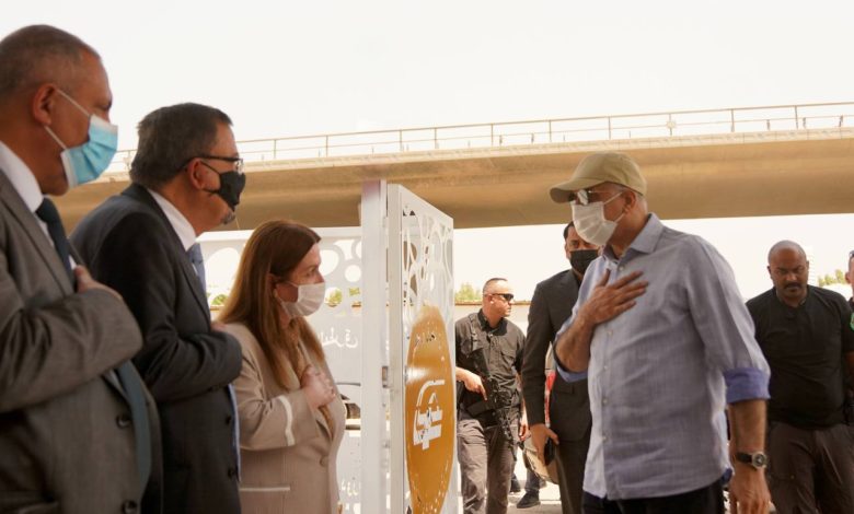 D4933FD7 07D5 4B4B 81D7 7C59BF26205B