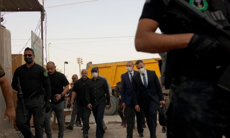 الكاظمي يشرف على حملة إزالة التجاوزات في كربلاء 1 DDBF95A1 8045 4F2D BE6A 95D10056B6B1