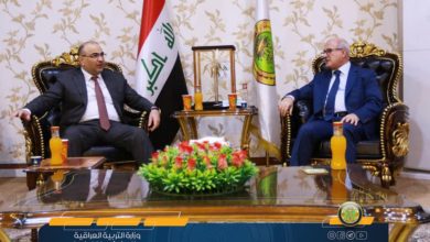 التربية والاتصالات يناقشان تنفيذ مشروع للأنترنيت داخل المؤسسات التربوية 4 E5F97554 F191 4B24 BF71 7BCCE72A113E