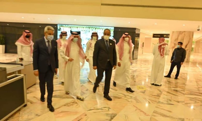 037D8674 3D8D 484E B7A6 E0FFF93A0791