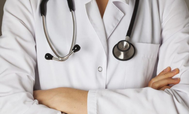 الصحة تعلن عن تحقيق ثلاثة أهداف من عملية استقدام الأطباء الأجانب إلى البلاد 1 167BD40B 2916 4718 980C A01BF7154B2A