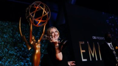 173 094702 ted lasso crown emmy awards 3