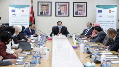 228D28CC 11FE 4BD3 B8CF 7CA12AB15DC2