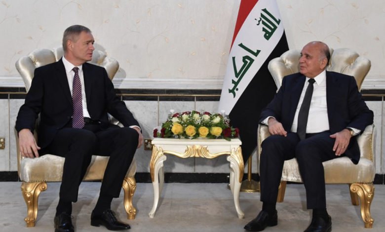 370EC62F 3B85 4F32 8DEF CEFBCEAD4AA8