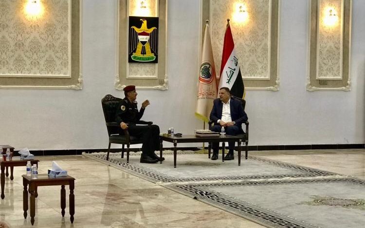 5742B4DB A732 436C 9EC7 5E23A51E82C9