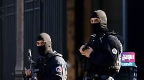 فرنسا.. القبض على 5 من النازيين الجدد خططوا لتفجيرات إرهابية 2 80F6E4E0 EF99 453A 81B4 B39550AFE4C3