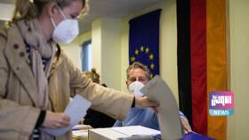 8FDCA016 FD5D 48A3 98AA FBA4B7B83704