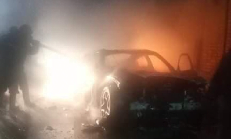 3280DA5C 54E4 4D85 B222 8352EEB9B622