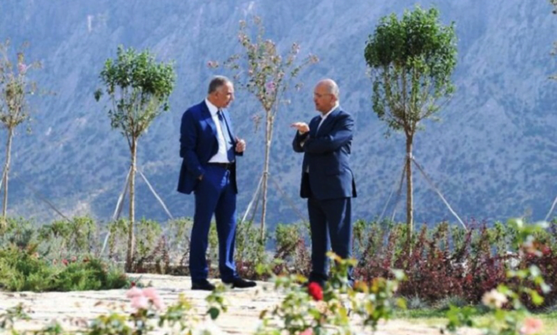 37D8D4C6 95D0 4AA1 B1D1 D766DAD9EE72