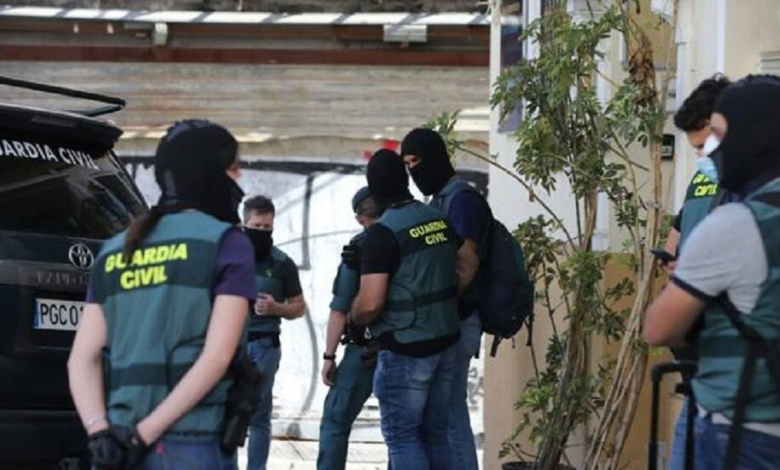 مالقة..الشرطة الاسبانية تلاحق متورطين في عمليات ارهابية و تعتقل اثنين 1 5FBF3F5B B698 4EDD B7E8 77779B3032A7