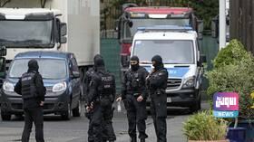 AD1F0ED9 2503 45FA 84FF 75111F67E34F