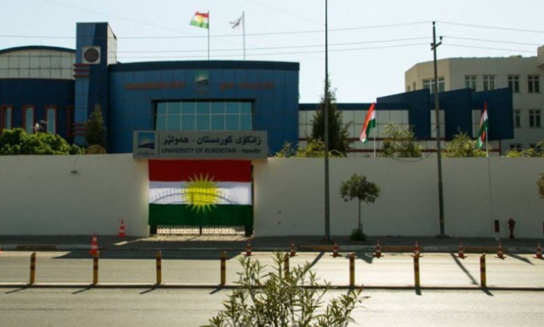 B3DB7C9D 4947 4703 8094 43A67B942C01