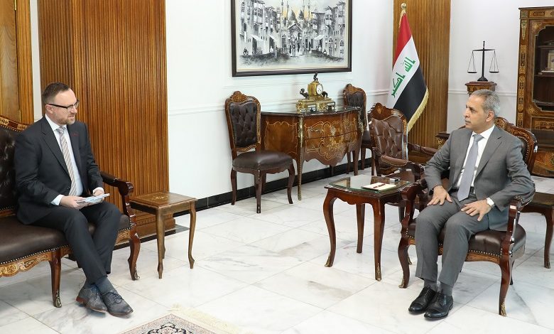 BC521B21 367B 4A8A B671 20AED7568D34