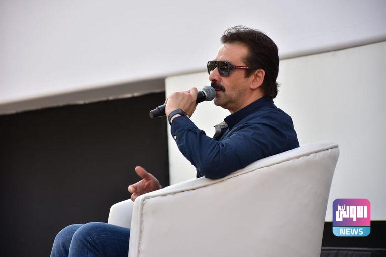 أول رد من كريم عبدالعزيز على ضجّة صور تكريمه في "القاهرة السينمائي" 17 173 164858 karim abdel aziz sphotos the cairo film festival 2