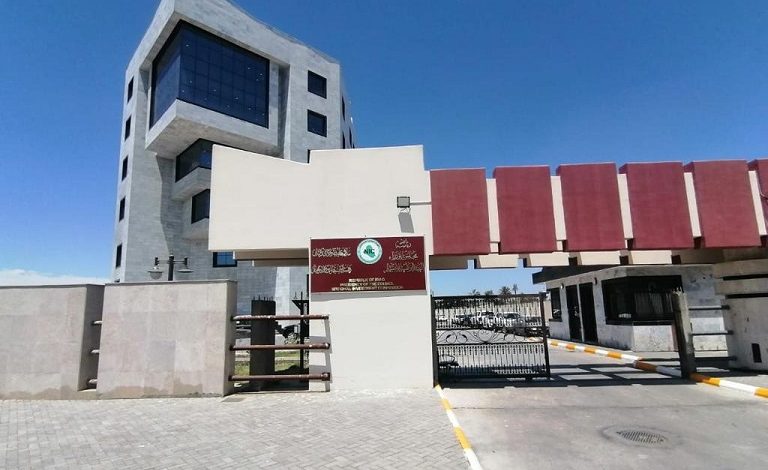 FBD7B964 2475 4904 987B 66E30AB915EC