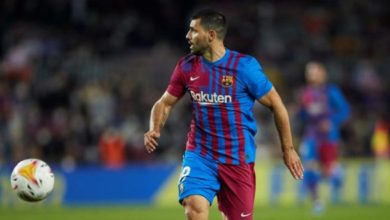 برشلونة يختار بدلاء سيرجيو أجويرو 3 vMjER1XR 620x330 1