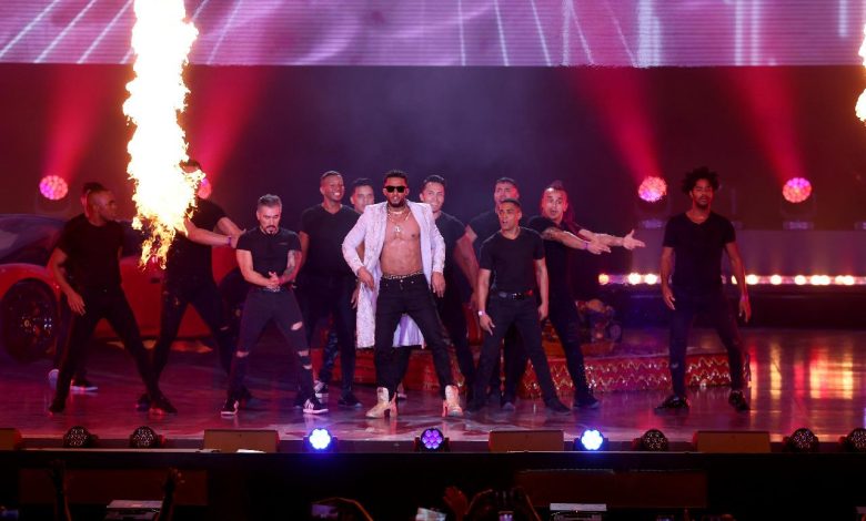 39F2AA3E E870 430F B467 02429240F7BB