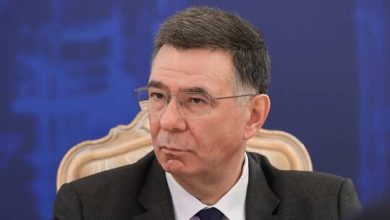 61b052004236041aea7a9f9c