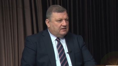 B8A64E78 6A9F 49A2 85F7 9E3D4A316696